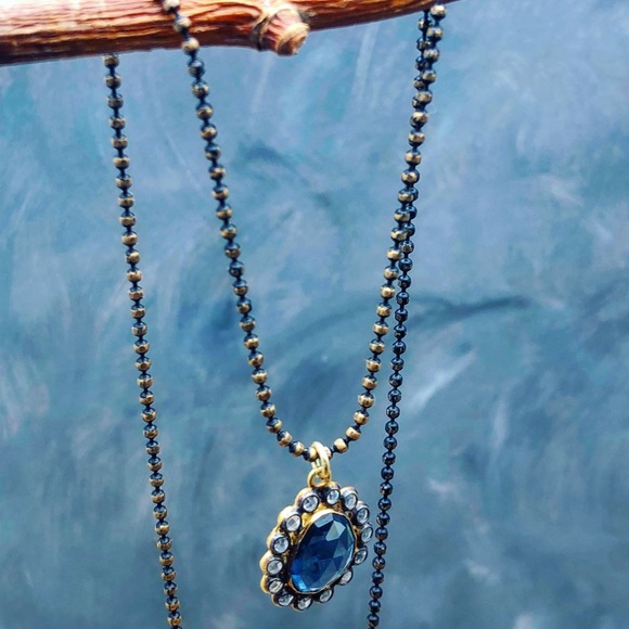 Blue Spinal & white sapphire black gold necklace
